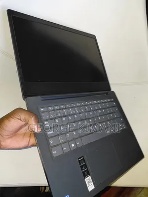 Laptop Lenovo Ideapad 3 4GB Intel Core i3 HDD+SSD 1T