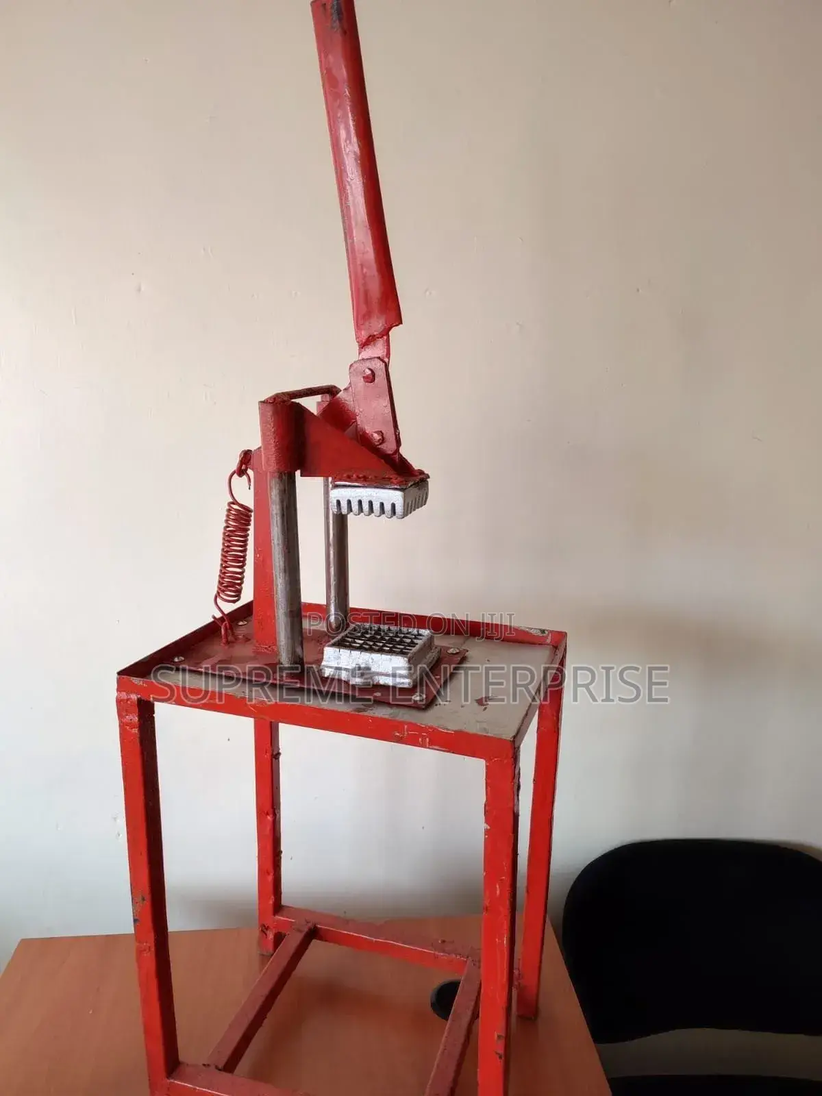 Chips Cutter Chips Cutter