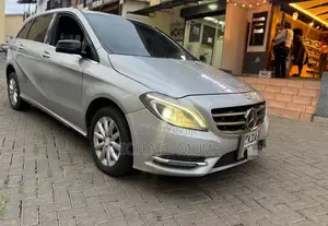 Mercedes-Benz B-Class 2013 Silver