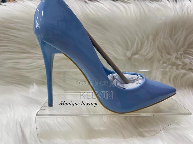 Ladies Shoes