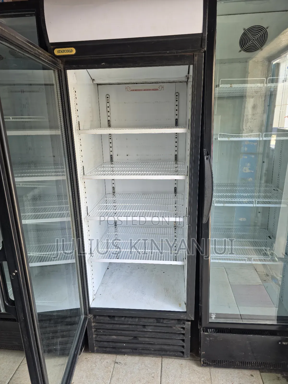 Display Fridge/Chiller 650l