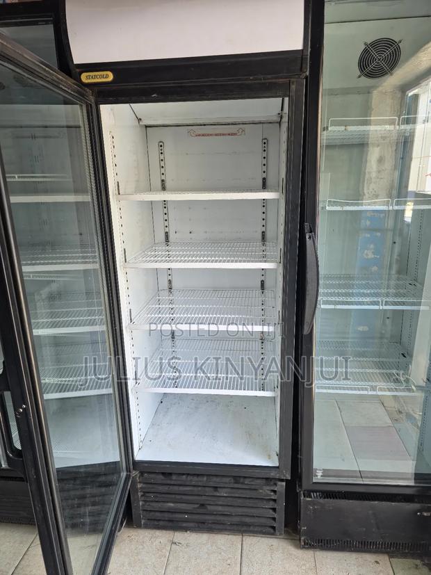 Display Fridge/Chiller 650l - thumbnail 2