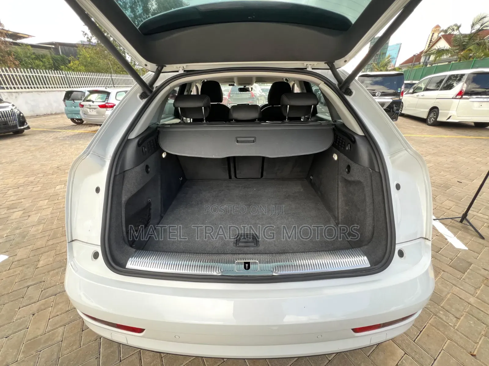 Audi Q3 2.0 TDI 184hp 2016 White