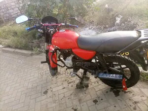 Bajaj Boxer 150 UG 2021 Red