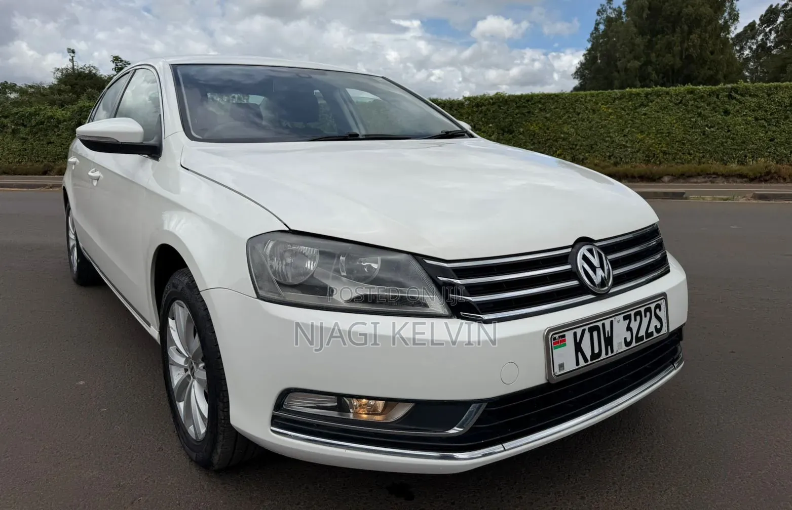 Volkswagen Passat 2013 White
