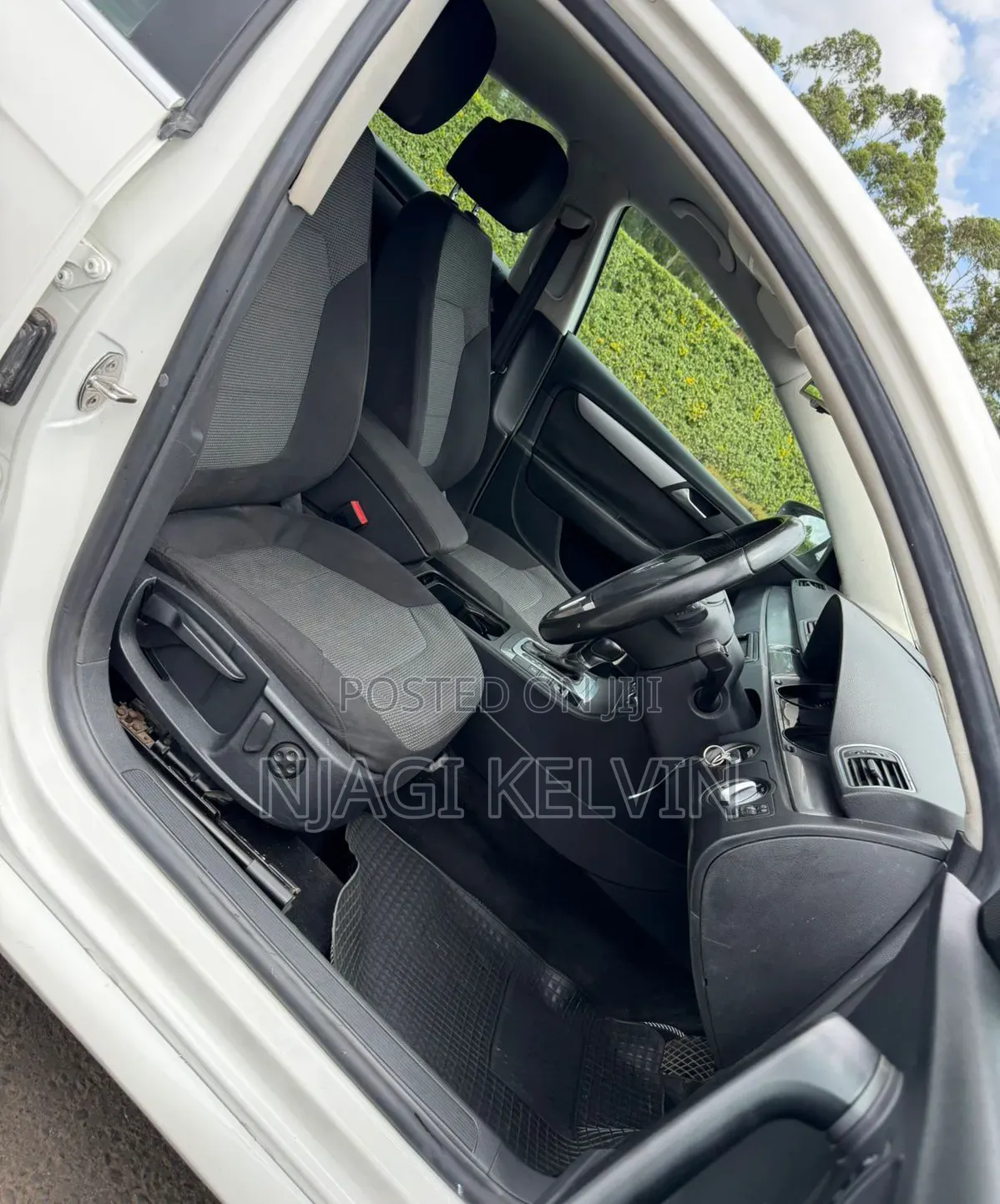 Volkswagen Passat 2013 White