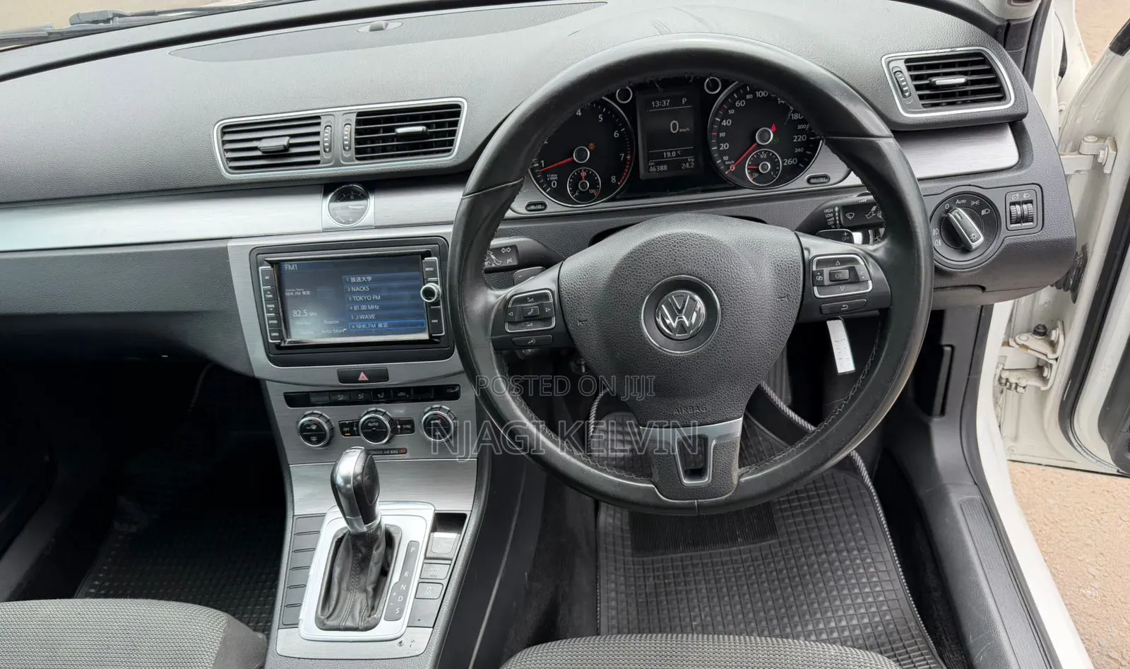 Volkswagen Passat 2013 White