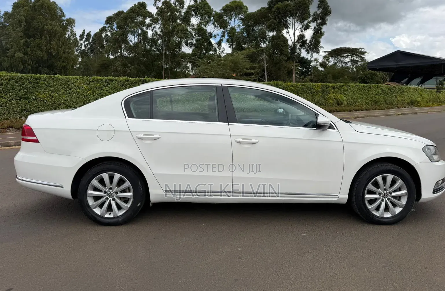 Volkswagen Passat 2013 White