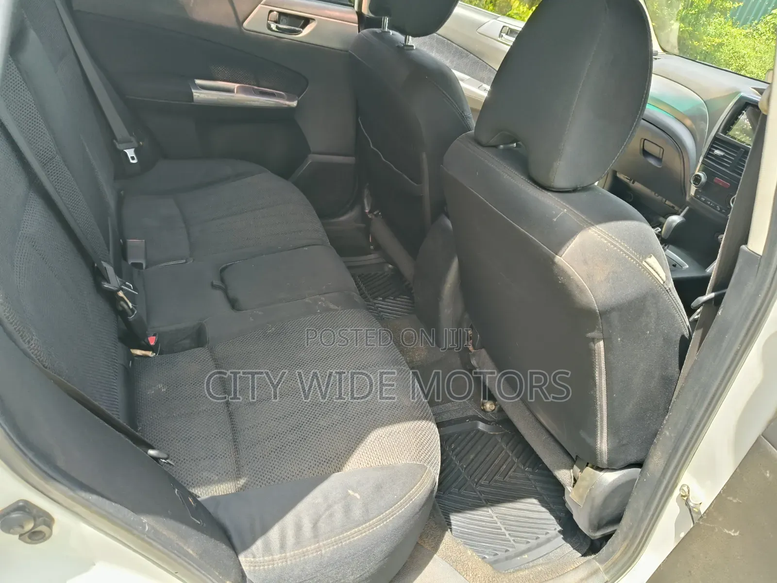 Subaru Forester 2012 Pearl