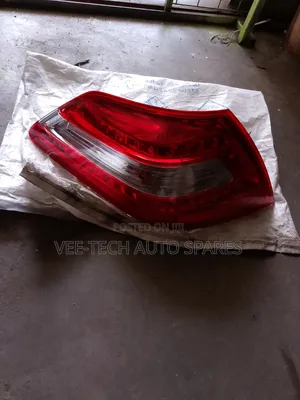 Nissan Teana Taillight