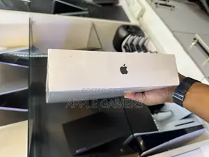 New Laptop Apple MacBook Air 2020 M1 16GB Apple M1 SSD 512GB