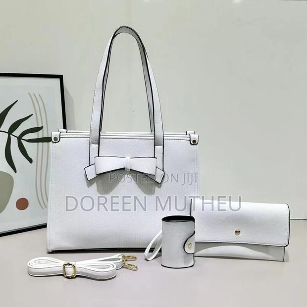 Elegant 3-in-1 Handbag Set – Classy Bowtie Design (Bag + Wallet+Pouch - thumbnail 2