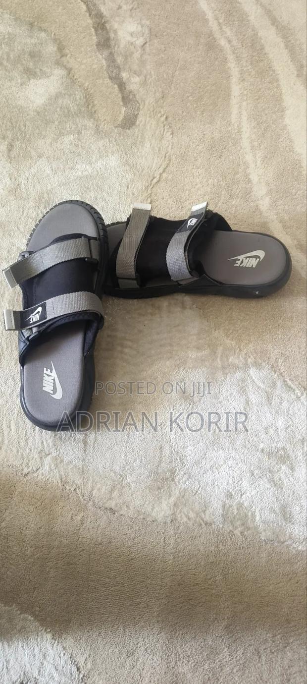 Open Shoe Slides
