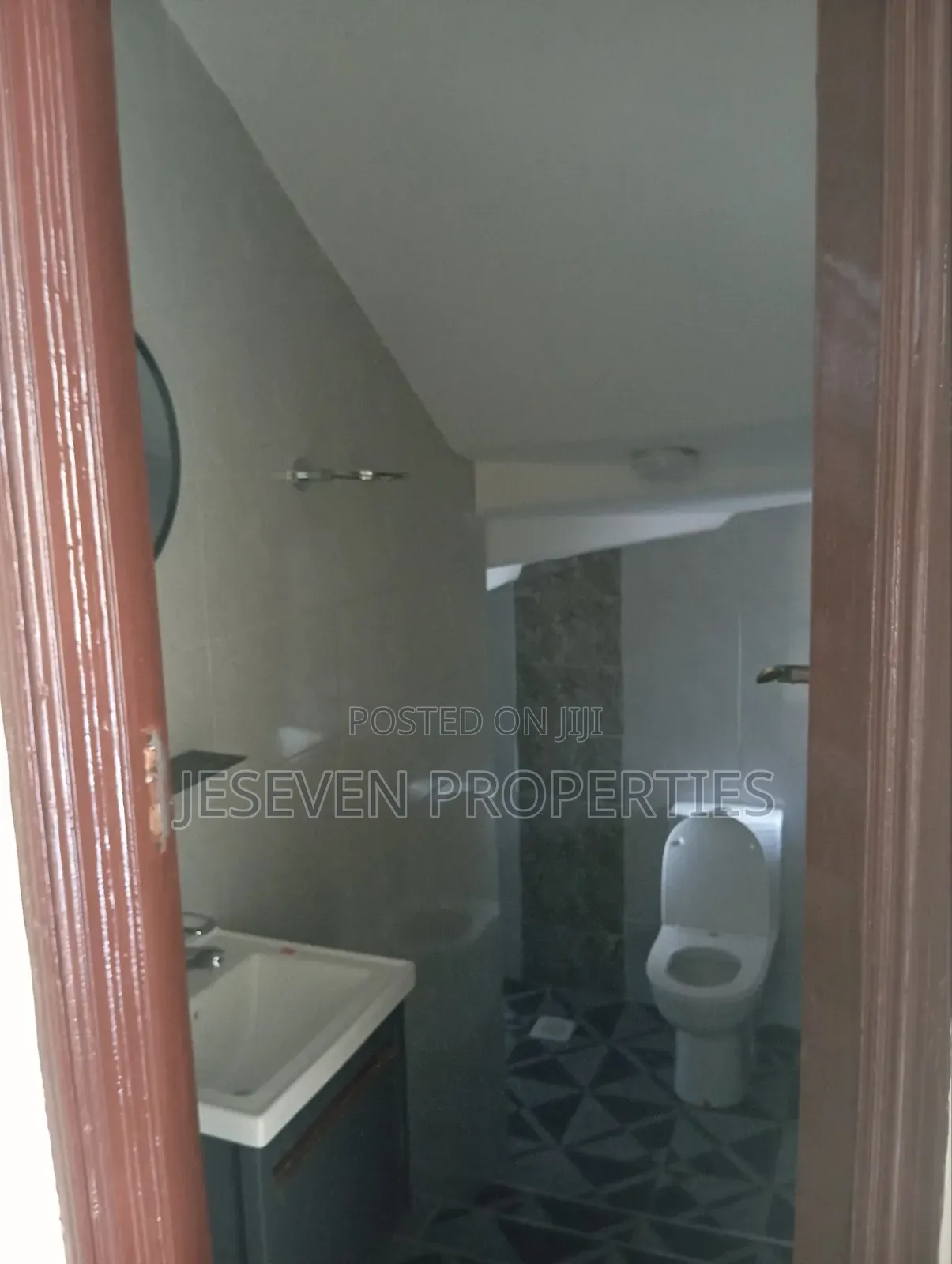 4bdrm Townhouse / Terrace in Syokimau, Gateway Mall Area for rent