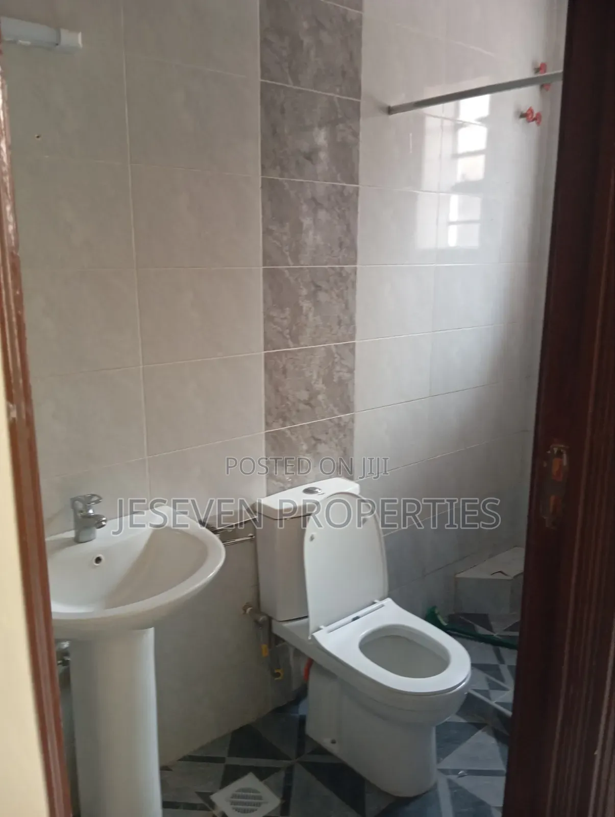 4bdrm Townhouse / Terrace in Syokimau, Gateway Mall Area for rent