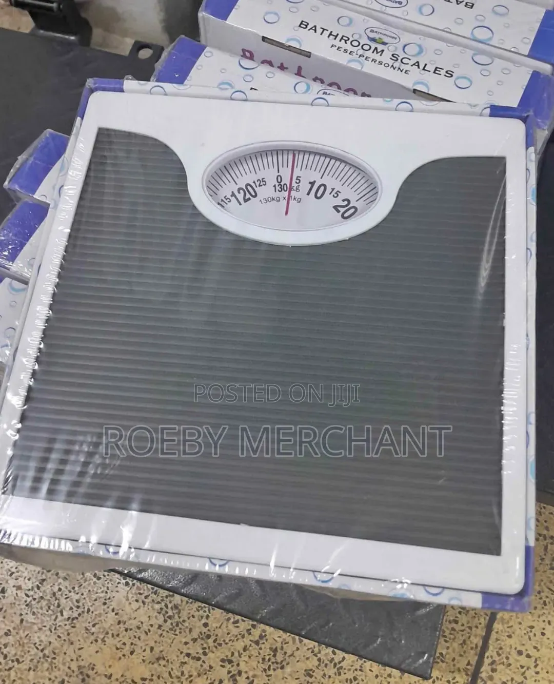 The Analogue Weighing Scale/Personal Bathroom Scale