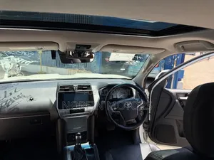 Toyota Land Cruiser Prado 2020 White