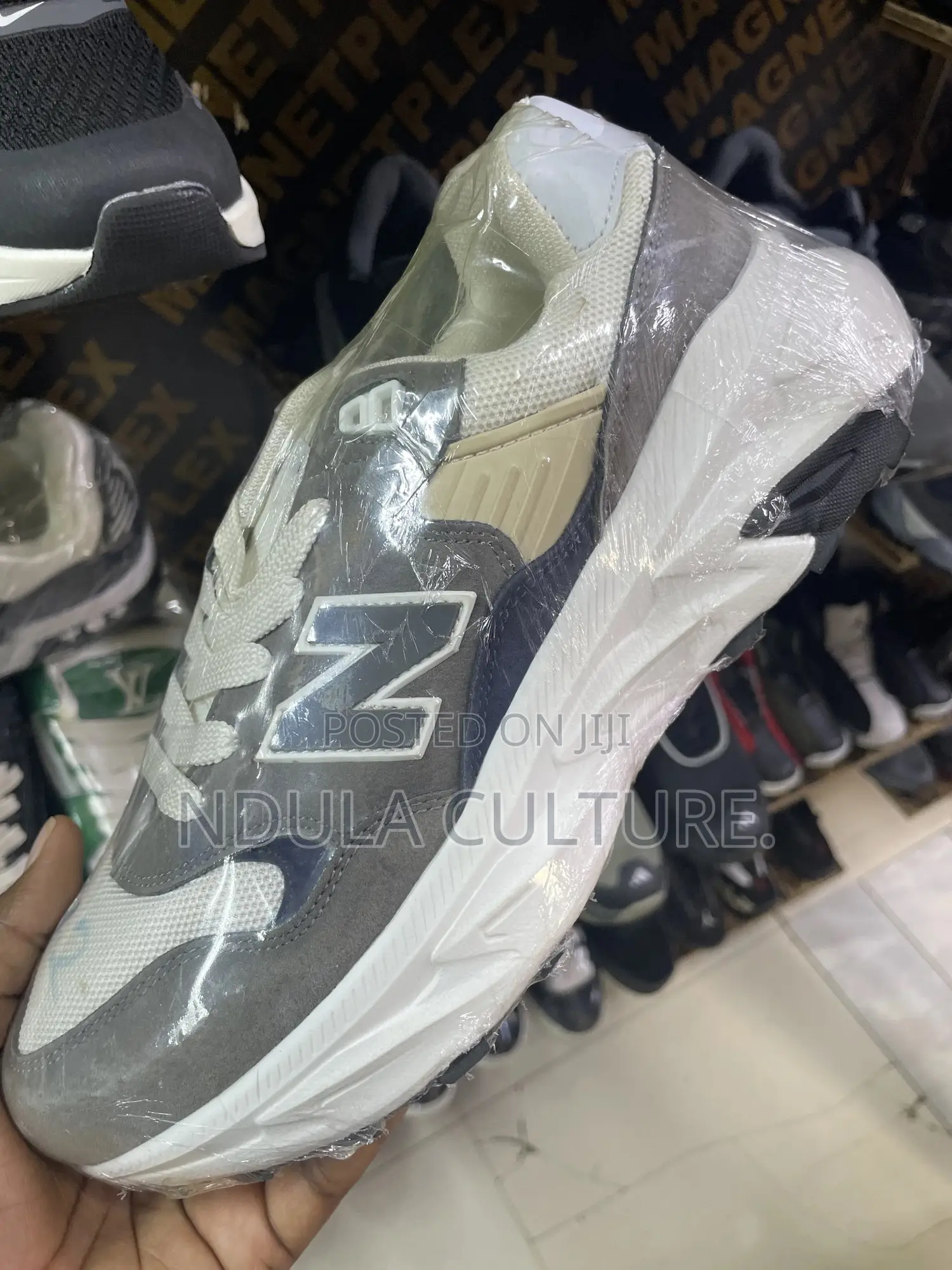 The New Balance 580 Classic Shoe
