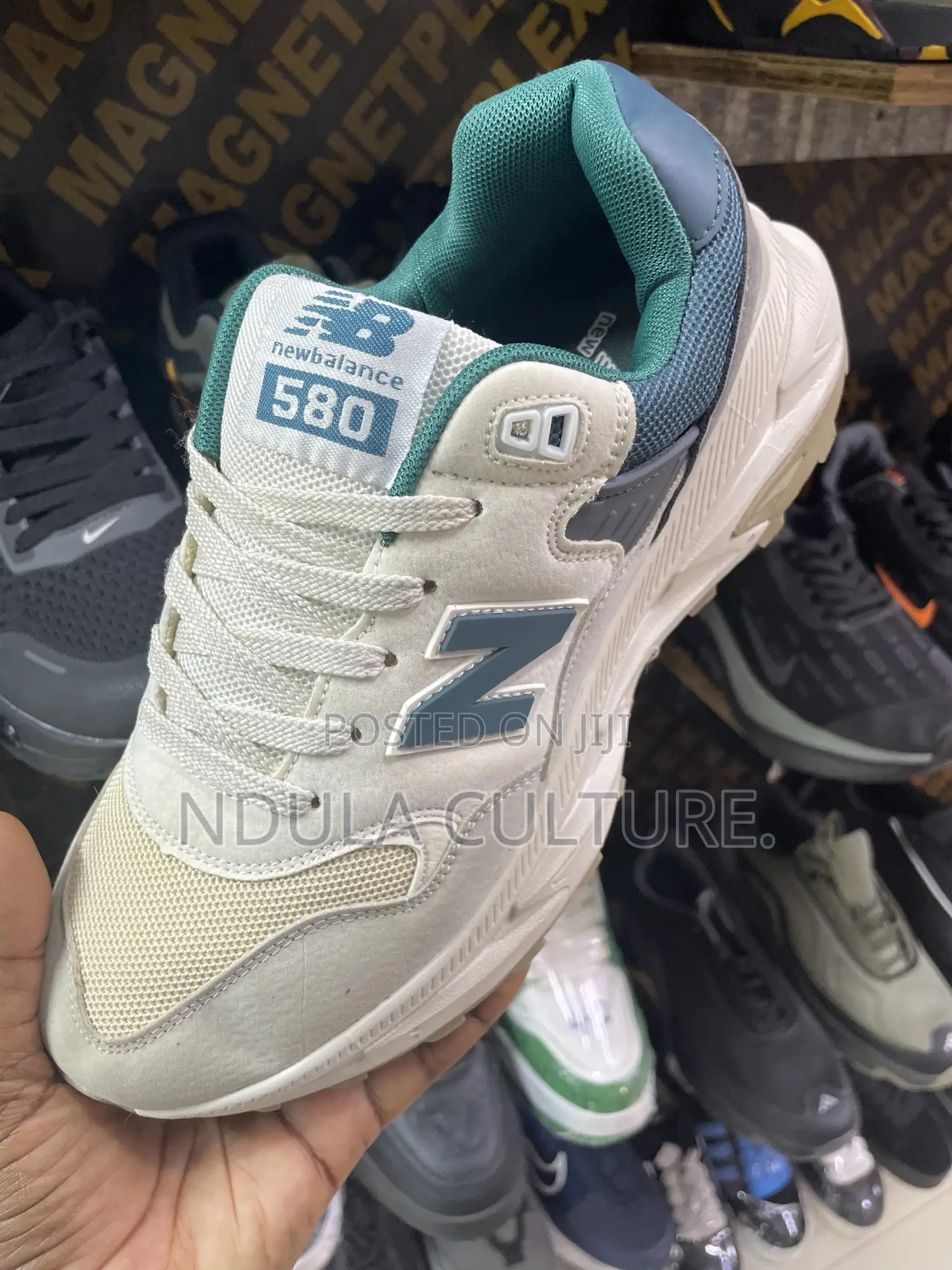 The New Balance 580 Classic Shoe