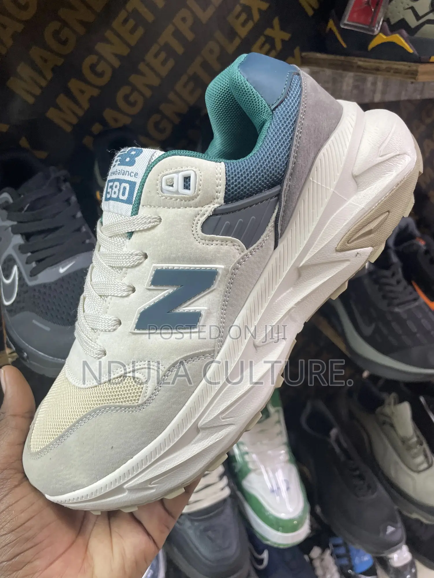The New Balance 580 Classic Shoe