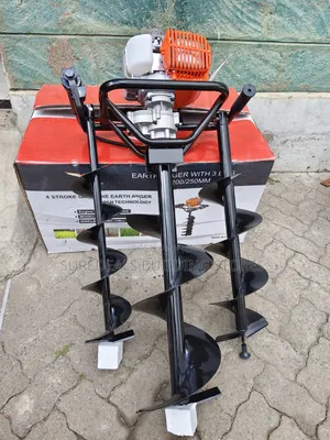 Petrol-Powered Earth Auger "4 - Stroke Engine"