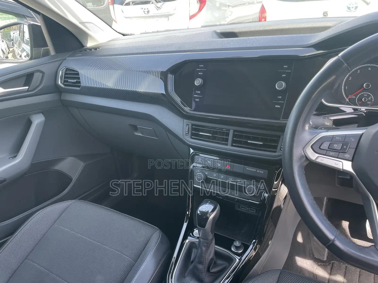 Volkswagen T-Cross 2021 Black