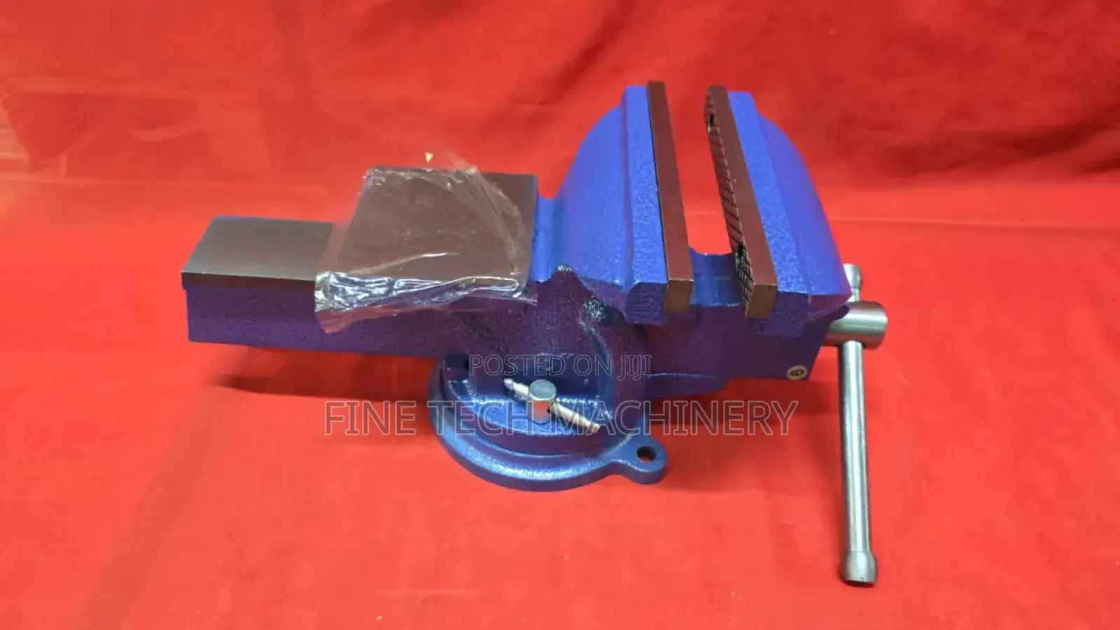 Heavy-Duty Bench Vise