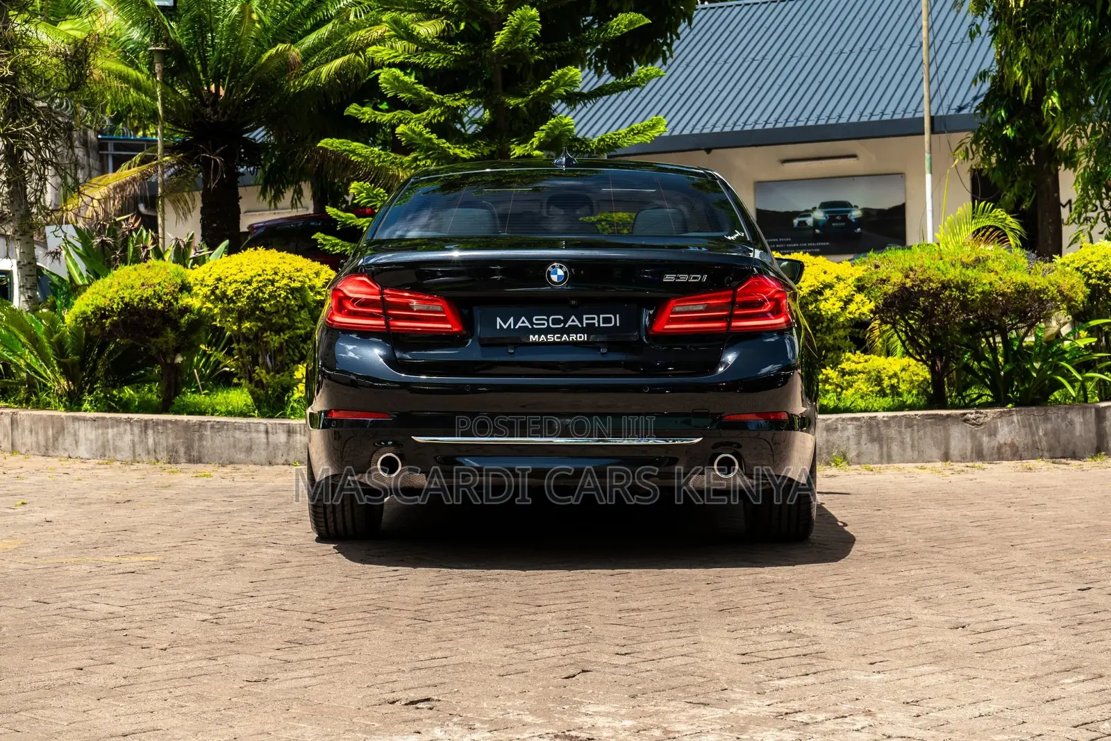 BMW 530i 2018 Black