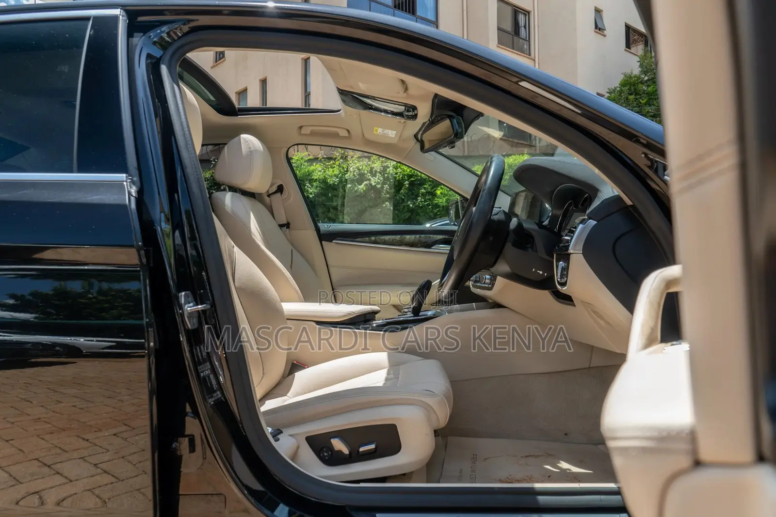 BMW 530i 2018 Black