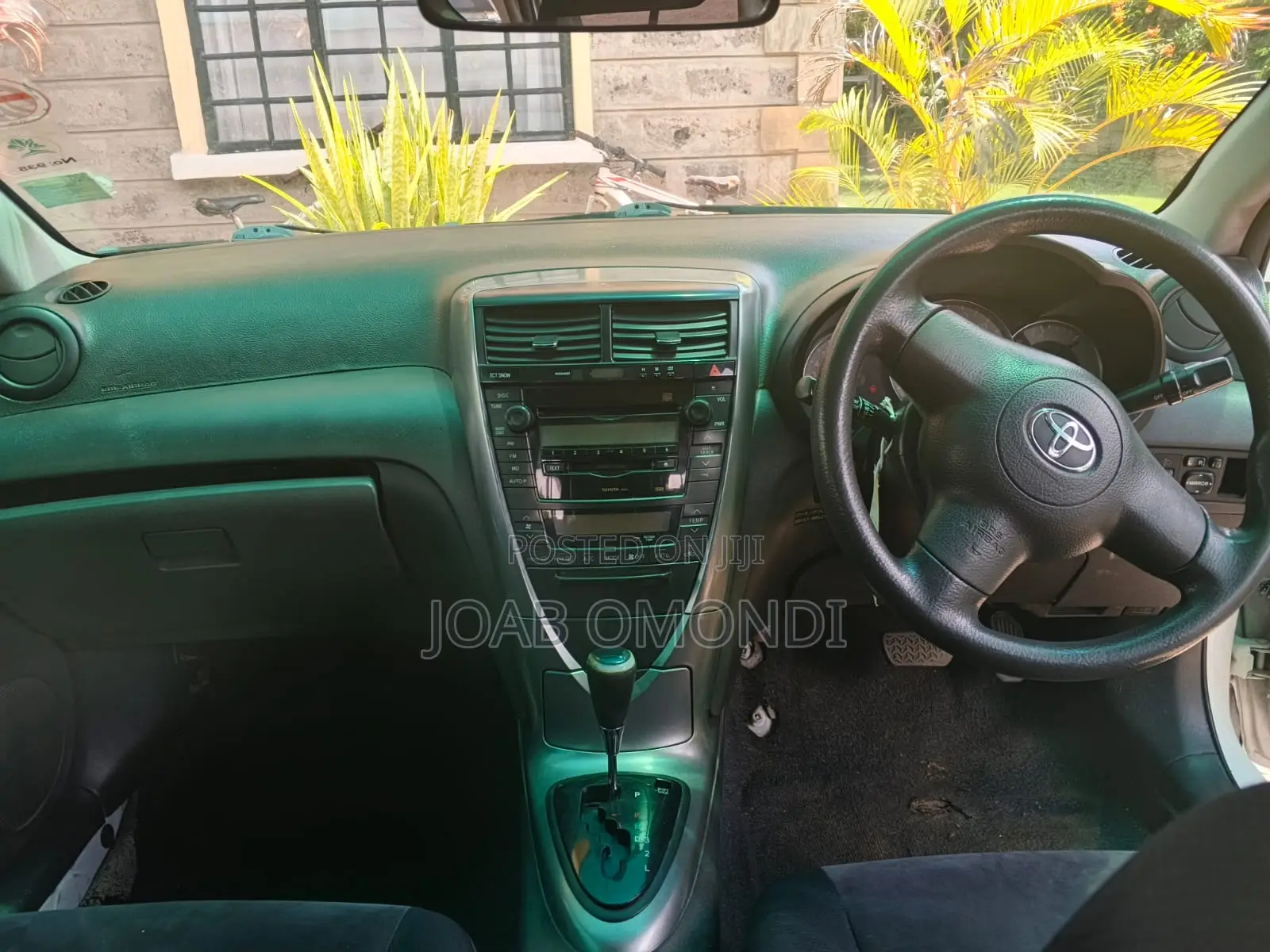 Toyota Caldina 2005 White