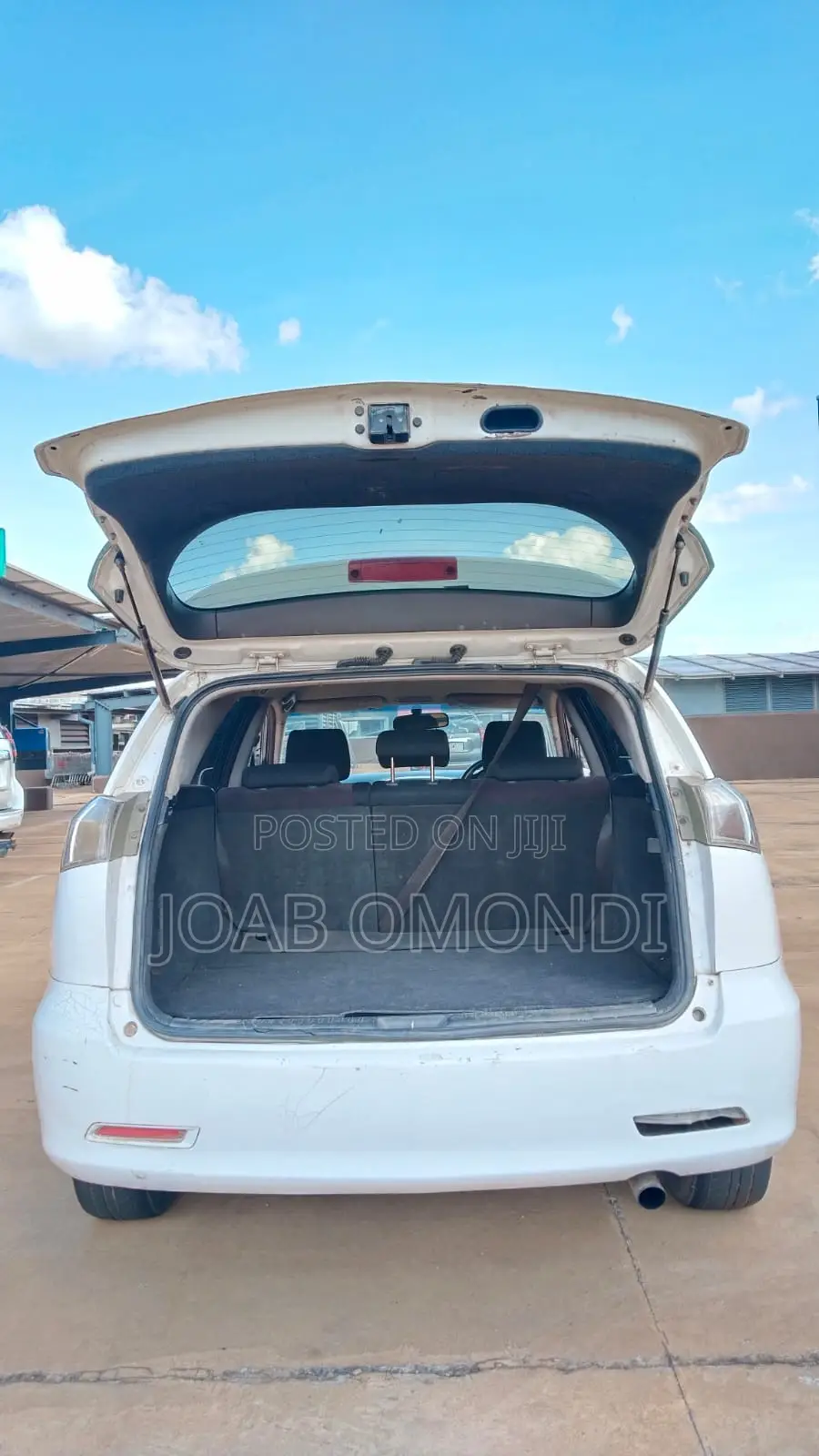 Toyota Caldina 2005 White