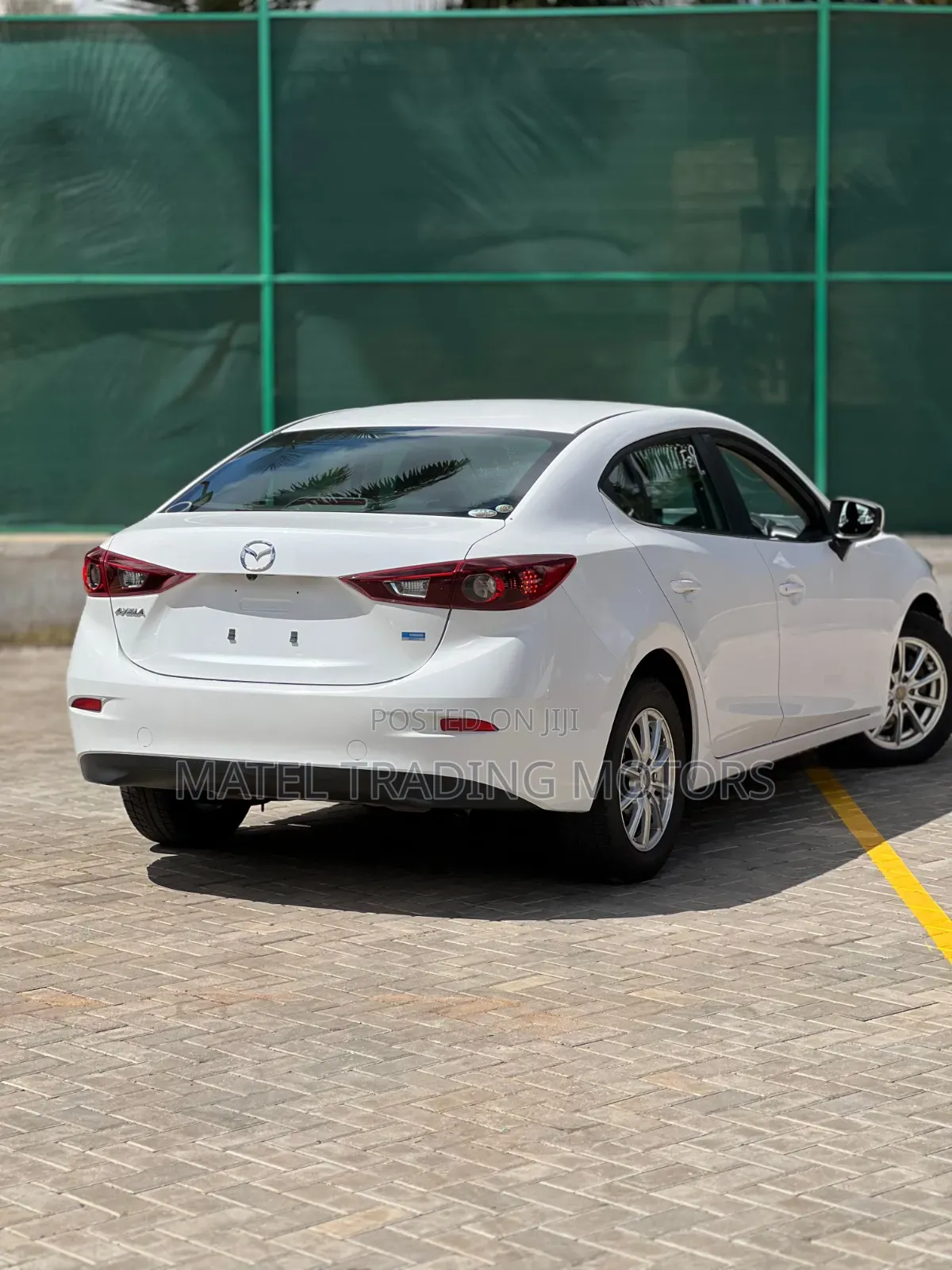 Mazda Axela 2018 White