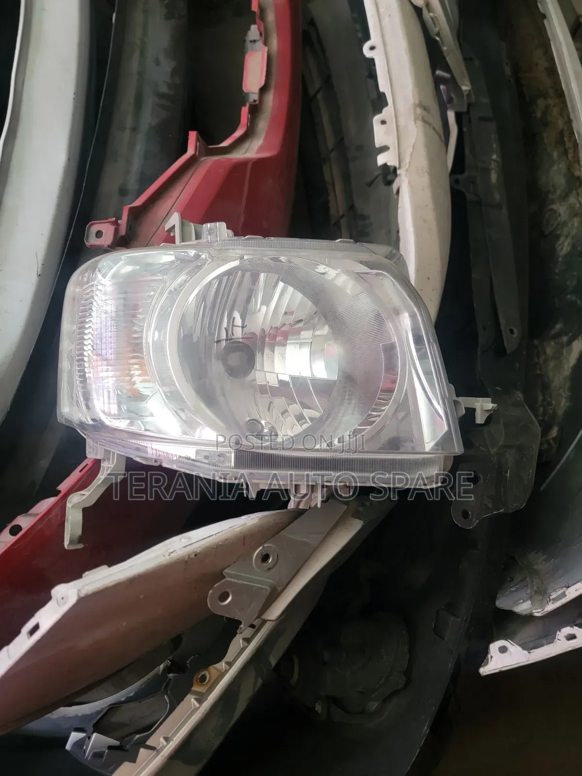 Honda Nbox Headlight