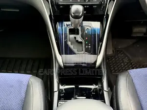 Toyota Harrier 2.0 Turbo 2019