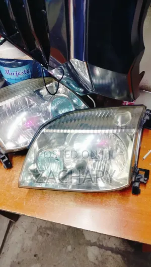 Xtrail Nt30 Headlights Non Xenon