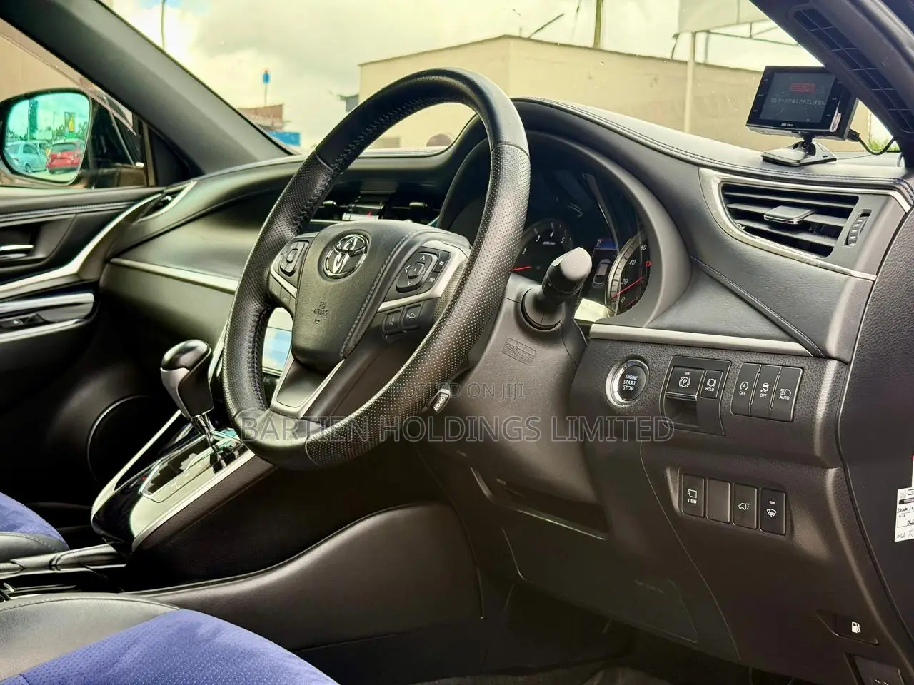 Toyota Harrier 2.0 Turbo 2019