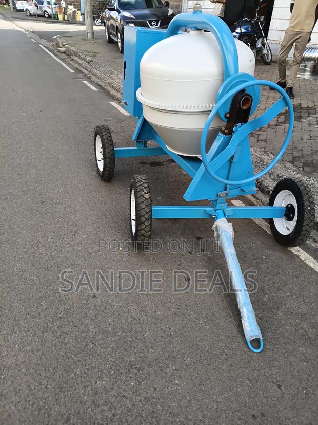 Diesel Concrete Mixer - thumbnail 2
