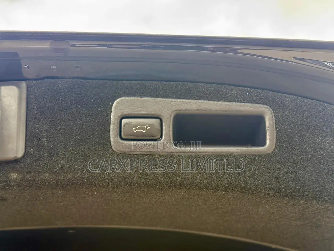 Toyota Harrier 2.0 Turbo 2019