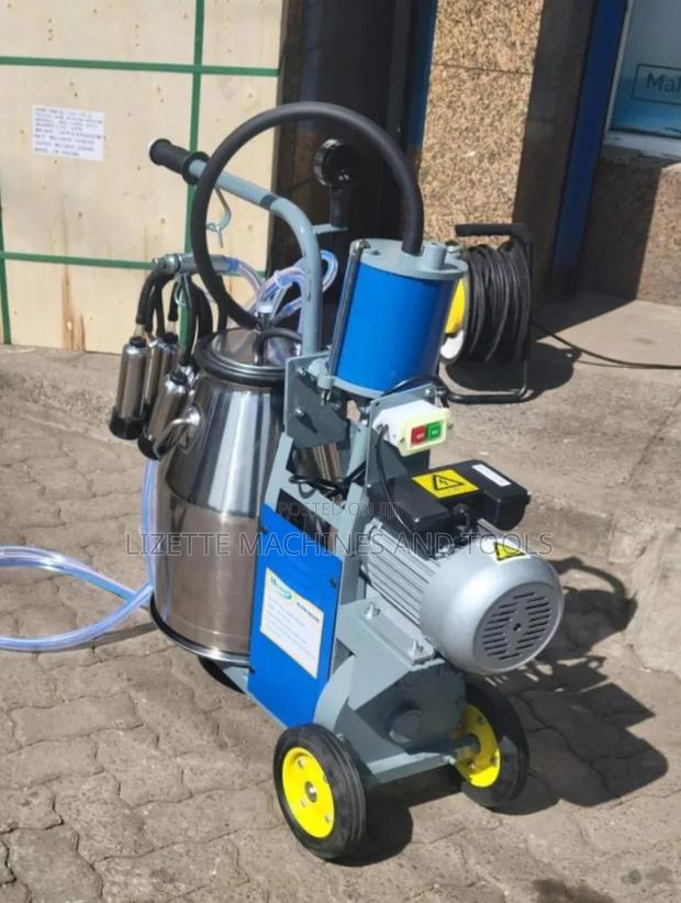 Milano Single Barrel Milking Machine