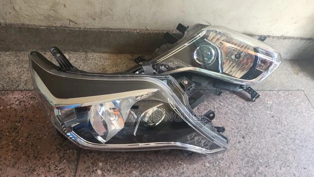 Prado 160 Headlight Xenon 2015 - main view