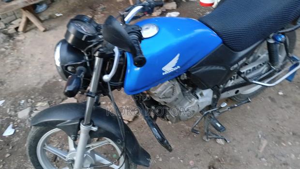 Honda 2023 Blue
