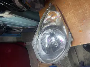 Suzuki Alto Headlight