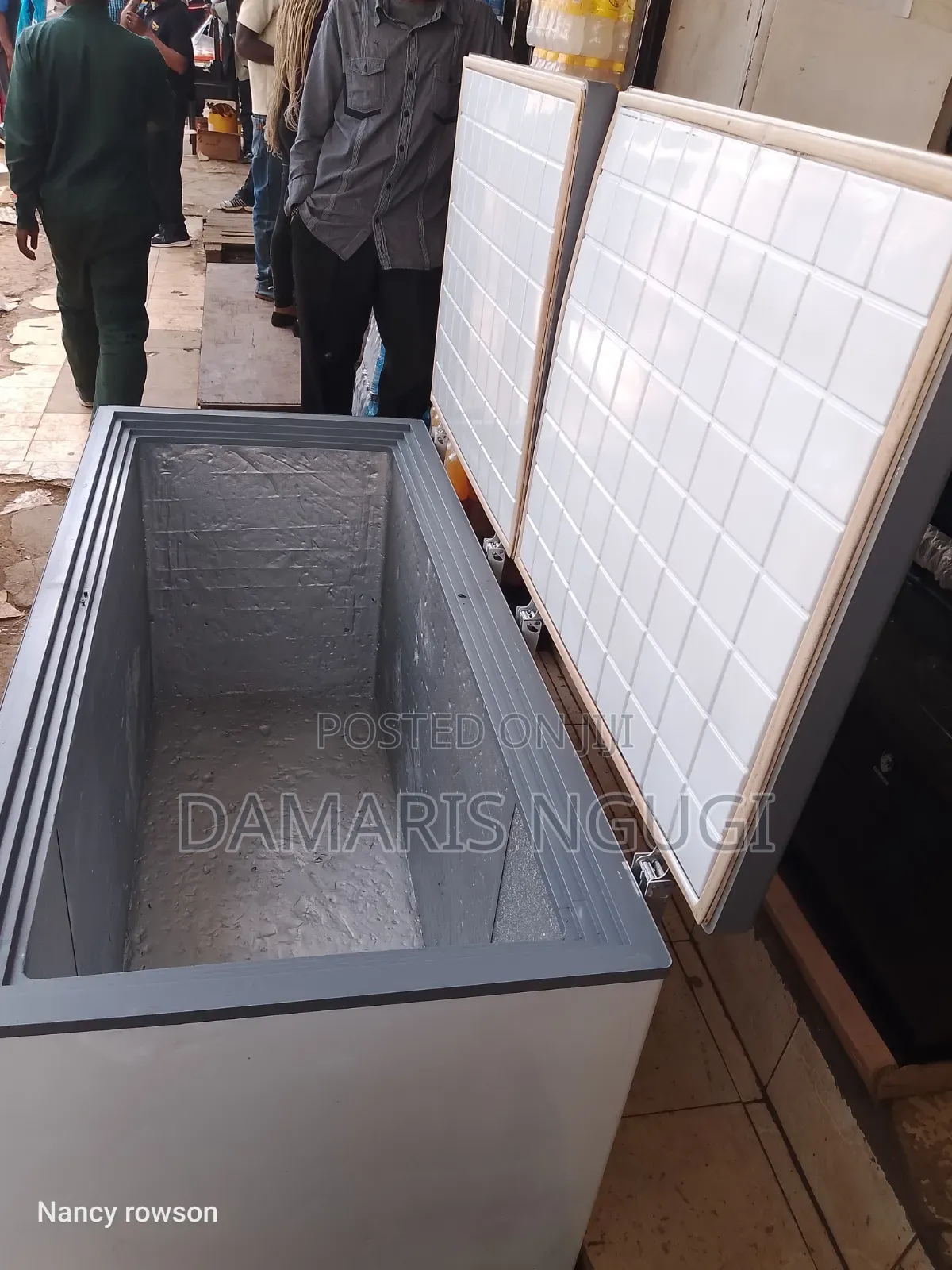 Ramtons White Deep Freezer