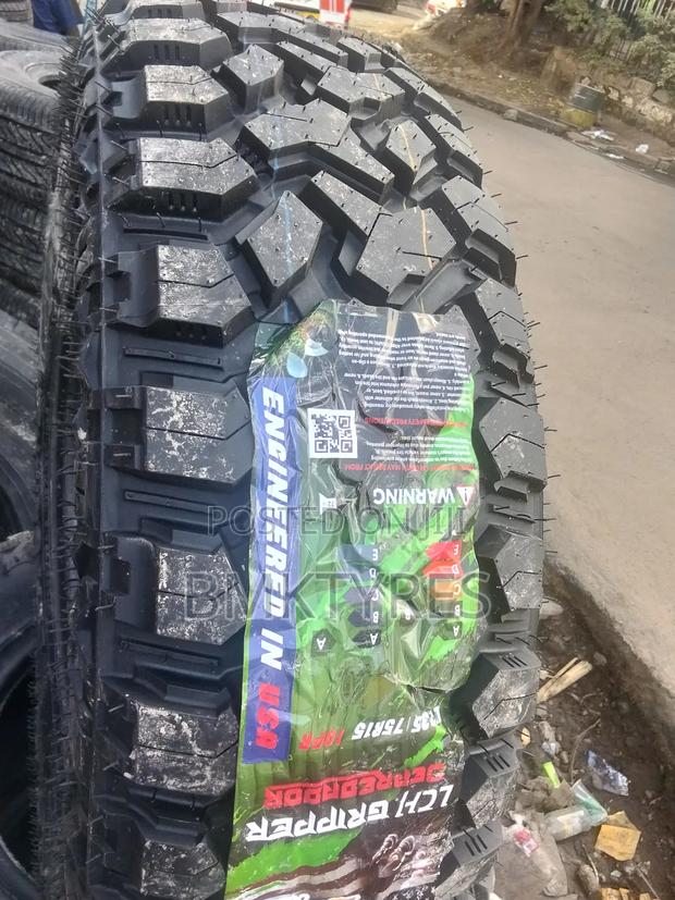 235/75-15 LCHT Tyre