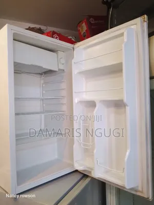 Mini Fridge (Ramtons )