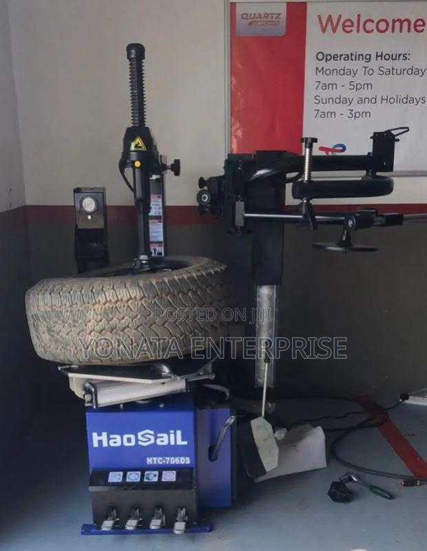 Single Arm Haosail Automatic Tyre Changer