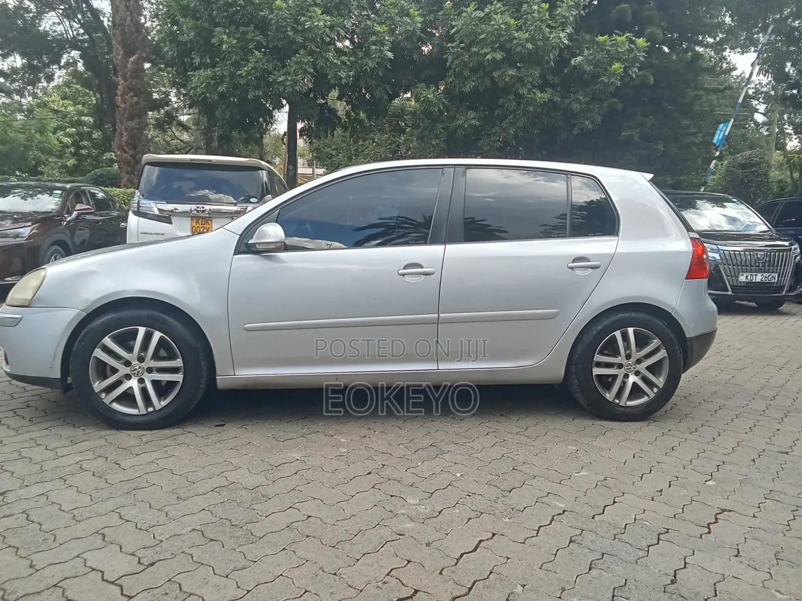 Volkswagen Golf 1.6 FSi Trendline Automatic 2007 Silver