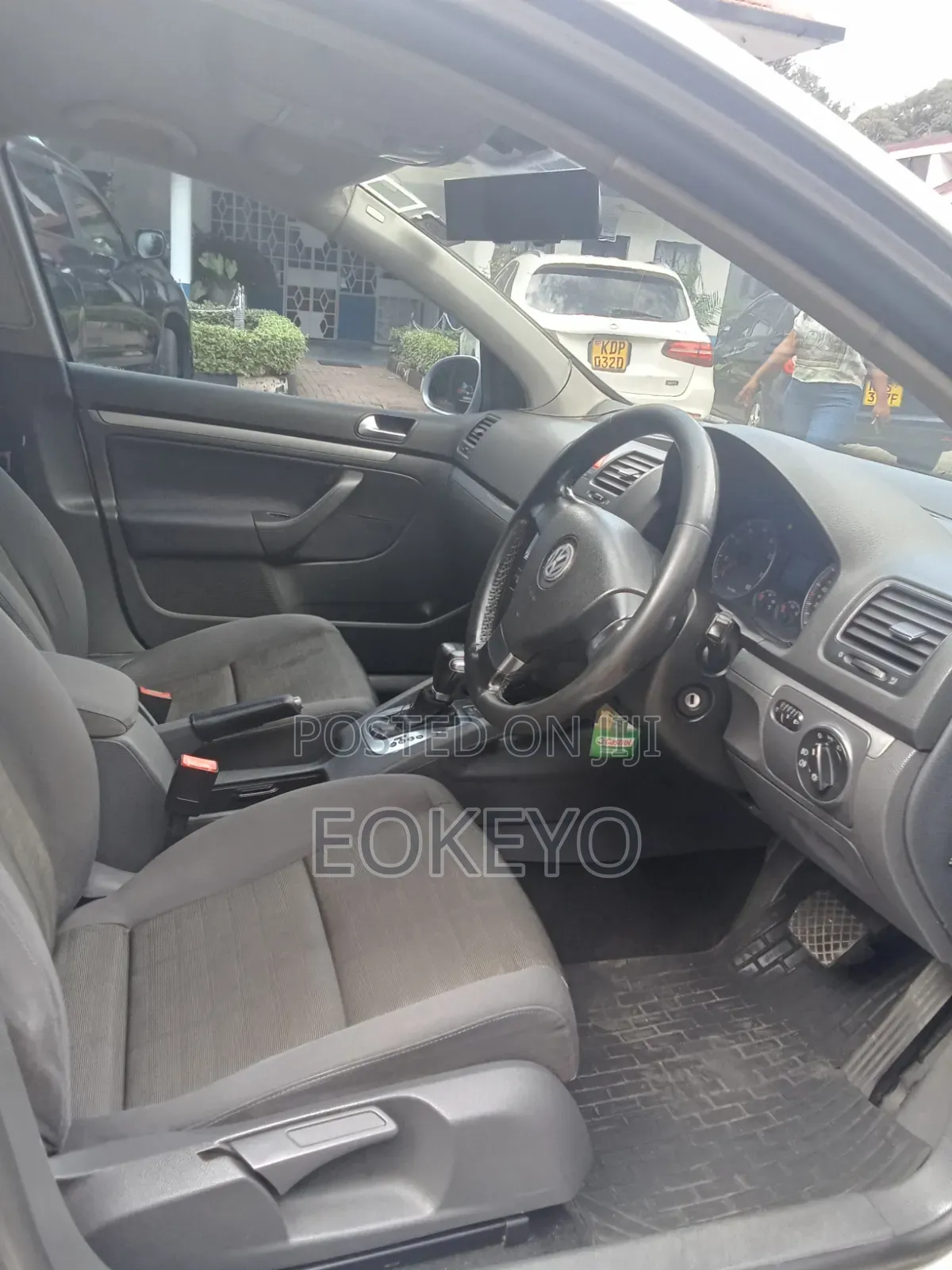 Volkswagen Golf 1.6 FSi Trendline Automatic 2007 Silver