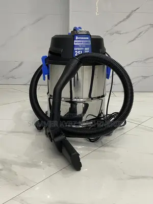 Premier 25litres Vacuum Cleaner