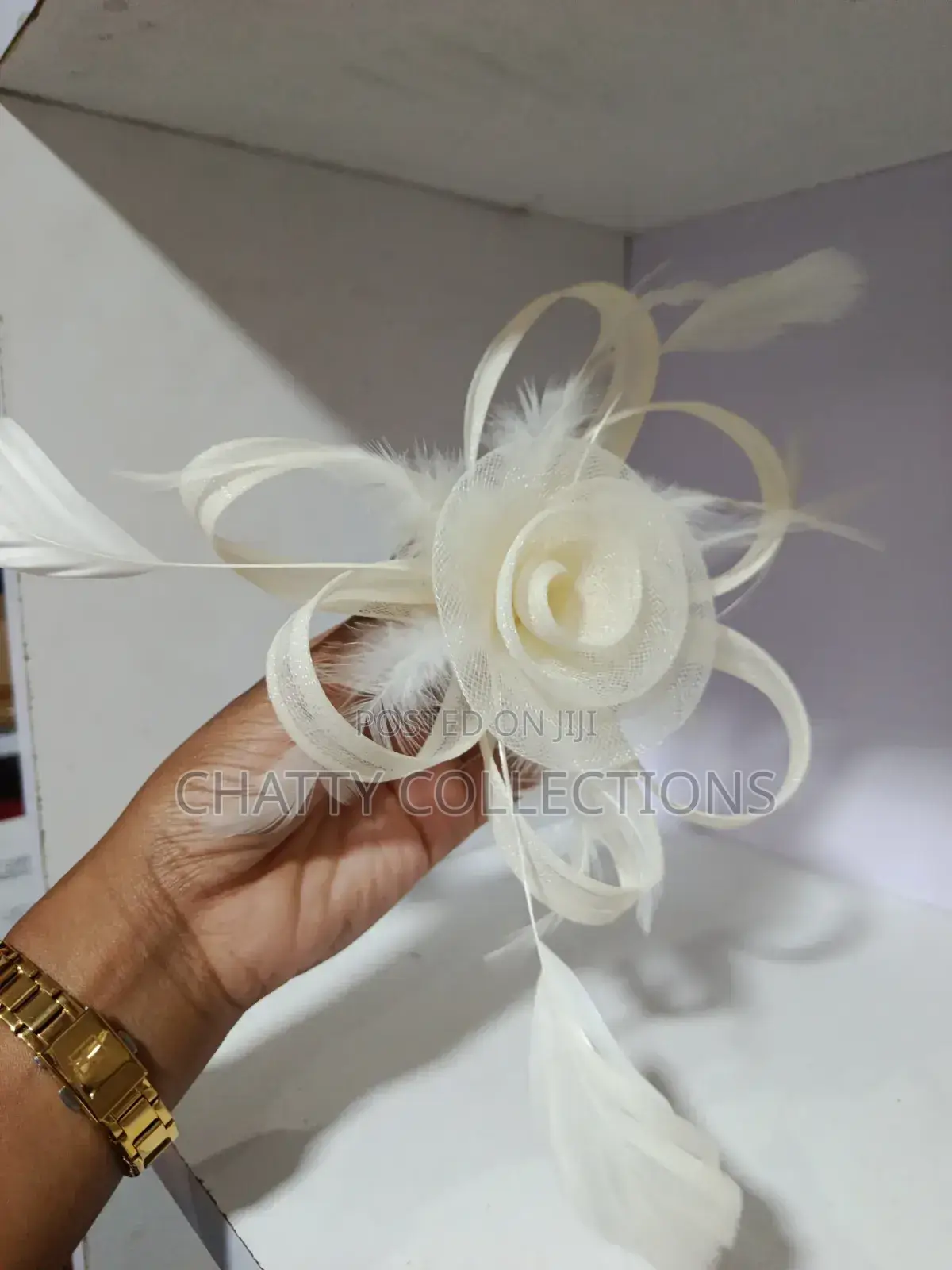 Cream White Stylish Women's Fascinators